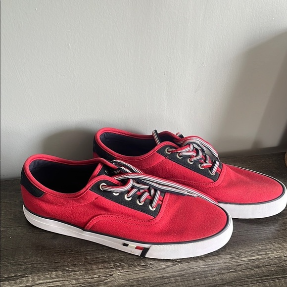 Tommy Hilfiger Red and Black Sneakers 10 1/2 - Picture 6 of 6